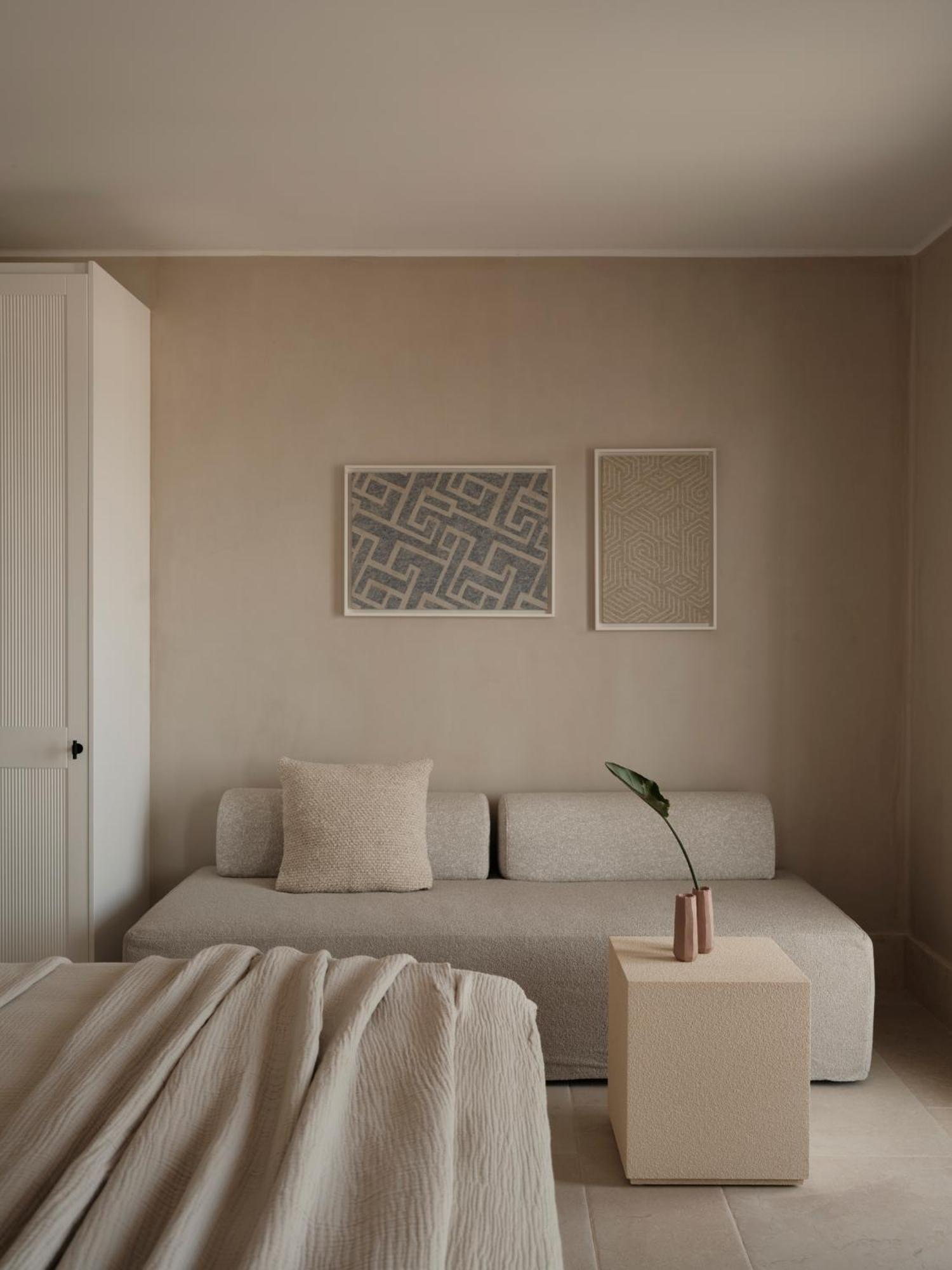 Akria Seaside Suites Науса Екстериор снимка