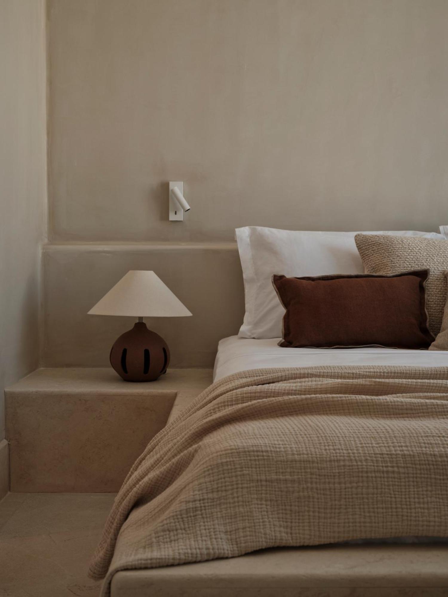 Akria Seaside Suites Науса Екстериор снимка
